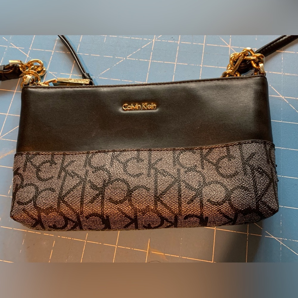 Calvin Klein small Crossbody